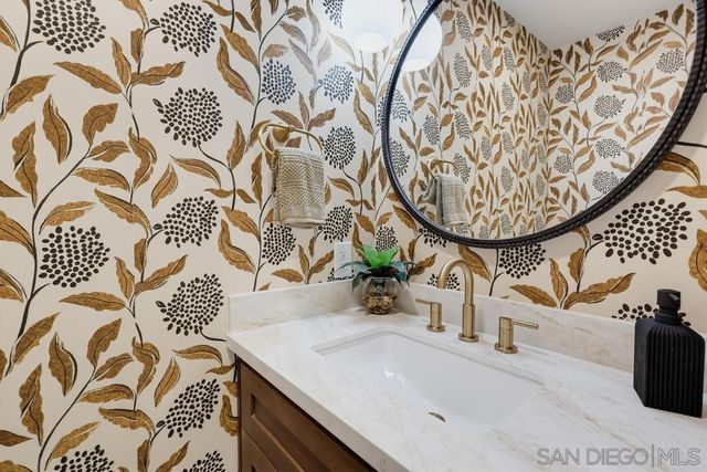 350 San Elijo, San Diego, CA 92106