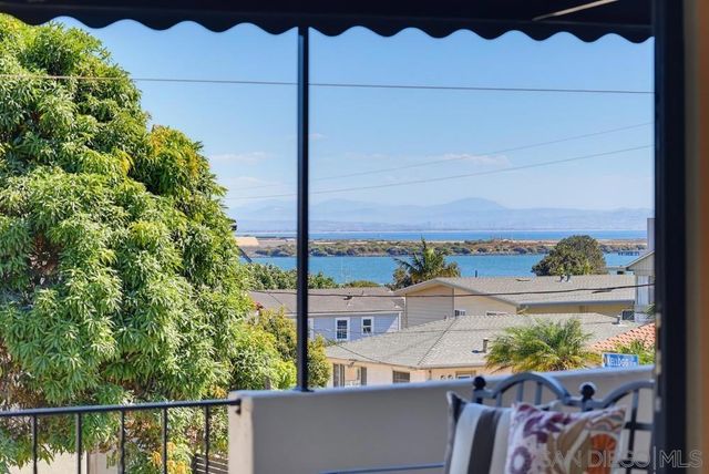 350 San Elijo, San Diego, CA 92106