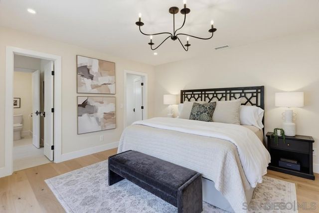350 San Elijo, San Diego, CA 92106