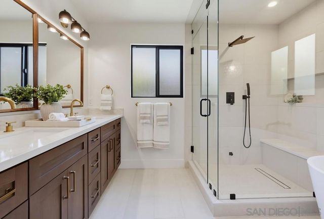 350 San Elijo, San Diego, CA 92106
