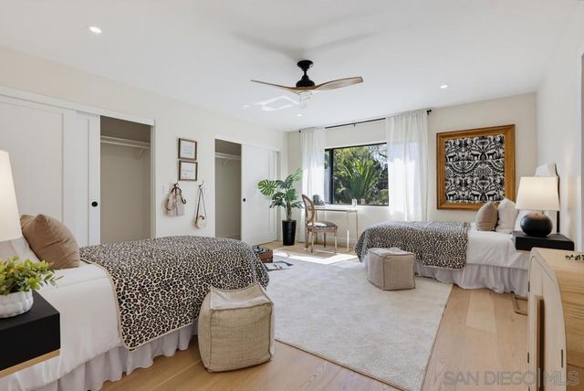 350 San Elijo, San Diego, CA 92106