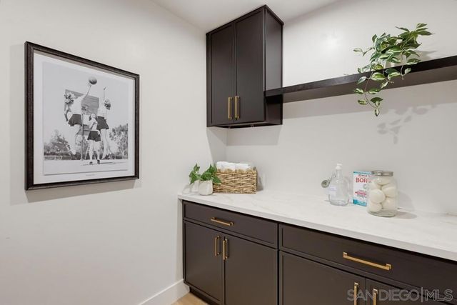 350 San Elijo, San Diego, CA 92106