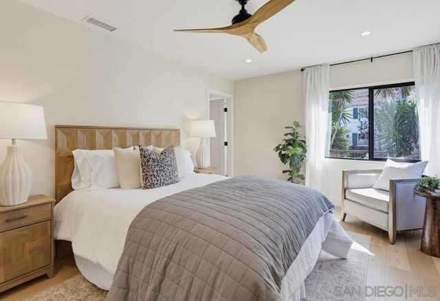 350 San Elijo, San Diego, CA 92106