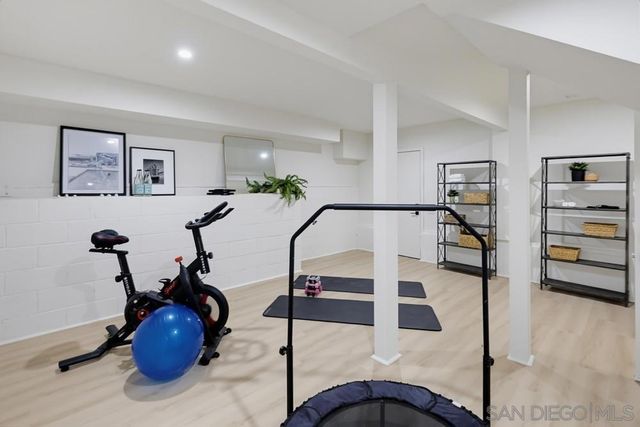 350 San Elijo, San Diego, CA 92106