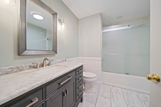 1 Millets Ln, Manchester, MA 01944