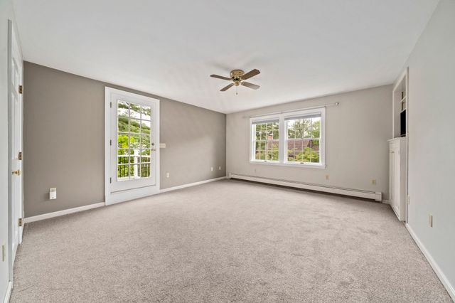1 Millets Ln, Manchester, MA 01944