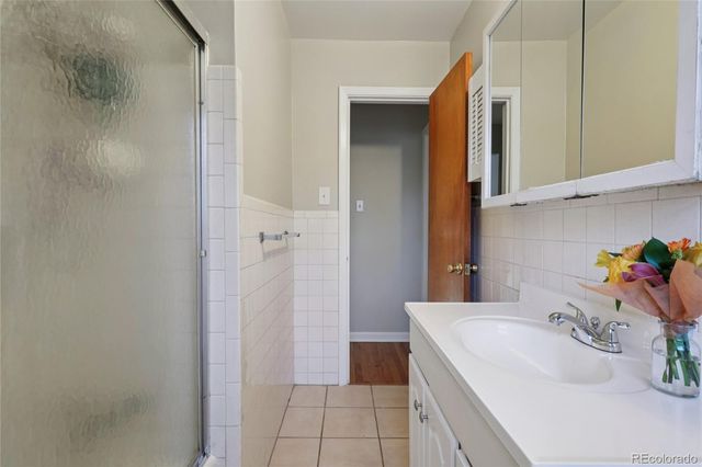 440 Hoyt Street, Lakewood, CO 80226