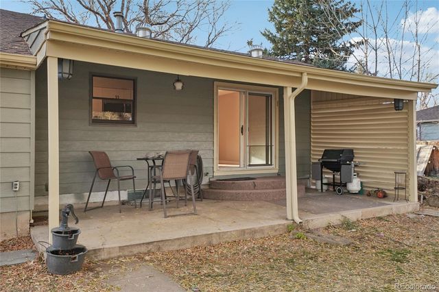 440 Hoyt Street, Lakewood, CO 80226