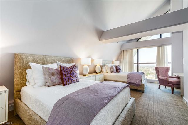 317 W High Avenue 15-A, High Point, NC 27260