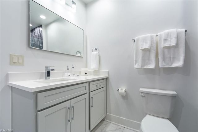 317 W High Avenue 15-A, High Point, NC 27260