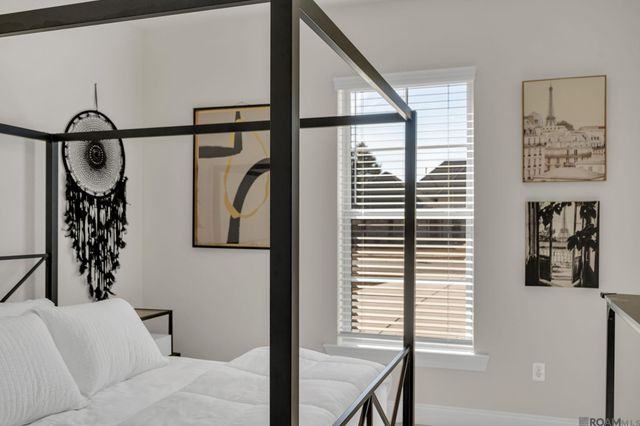 6464 Soaring Dr, Gonzales, LA 70737