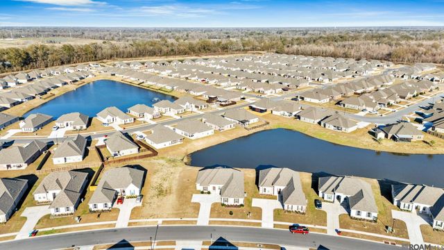 6464 Soaring Dr, Gonzales, LA 70737