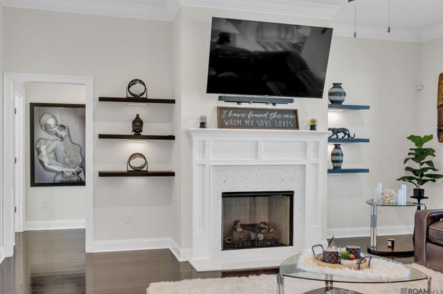 6464 Soaring Dr, Gonzales, LA 70737