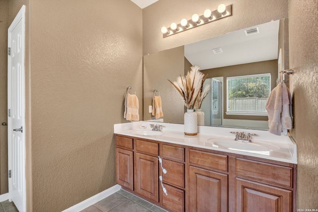 25631 Spirea, San Antonio, TX 78261