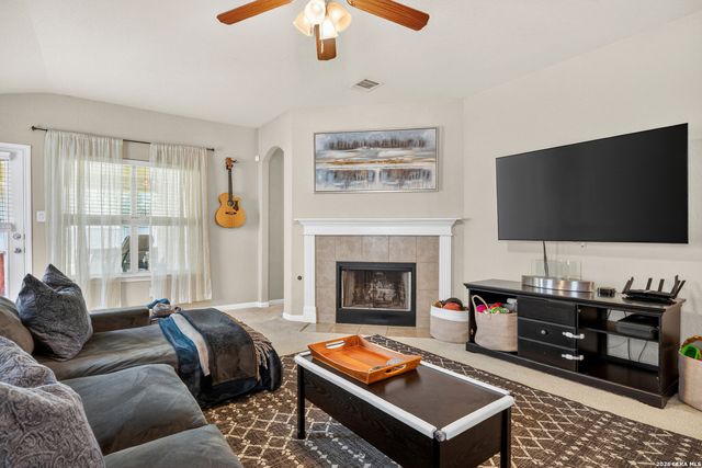 25631 Spirea, San Antonio, TX 78261