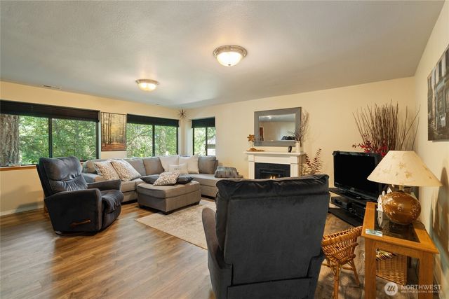 3514 18th Street Ct NW, Gig Harbor, WA 98335