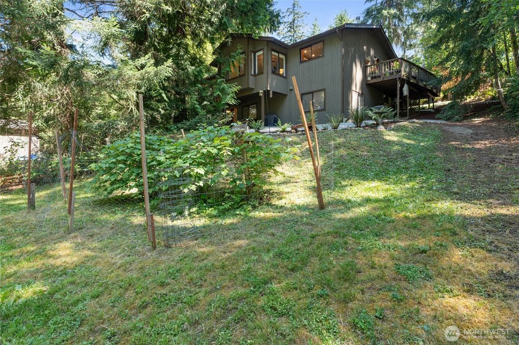 3514 18th Street Ct NW, Gig Harbor, WA 98335