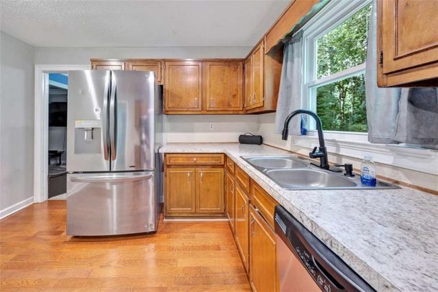 1515 Shoal Creek Drive, Conyers, GA 30094