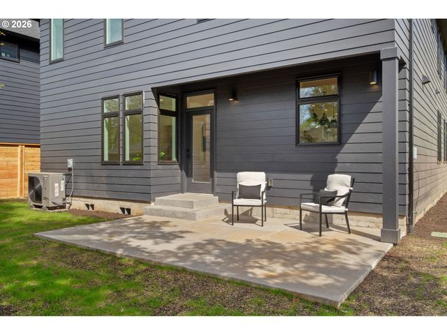 10992 Se Stanley Ave, Milwaukie, OR 97222