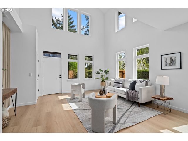 10992 Se Stanley Ave, Milwaukie, OR 97222