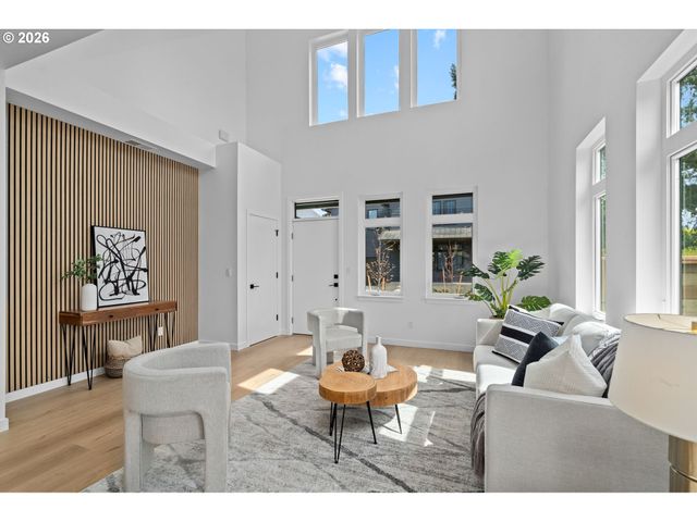 10992 Se Stanley Ave, Milwaukie, OR 97222