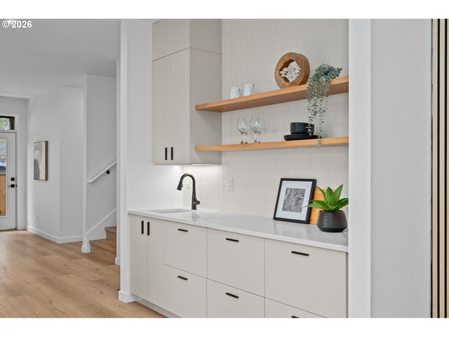 10992 Se Stanley Ave, Milwaukie, OR 97222