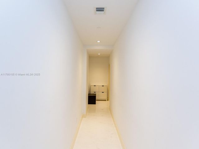 16901 Collins Ave 703, Sunny Isles Beach, FL 33160
