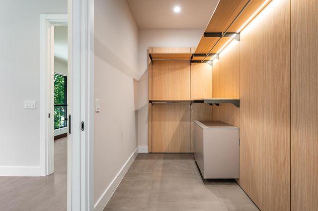 919 NE 17th Terrace A, Fort Lauderdale, FL 33304