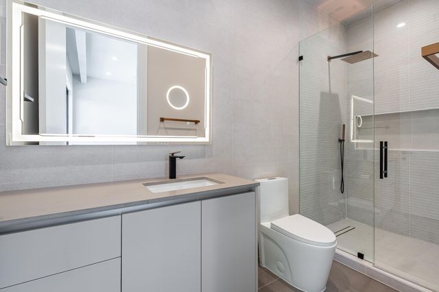 919 NE 17th Terrace A, Fort Lauderdale, FL 33304