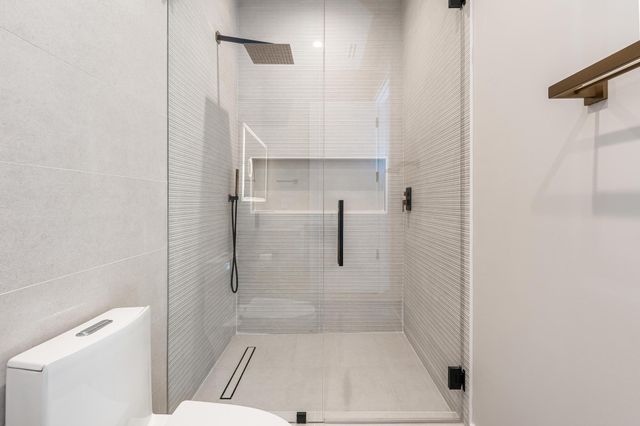 919 NE 17th Terrace A, Fort Lauderdale, FL 33304