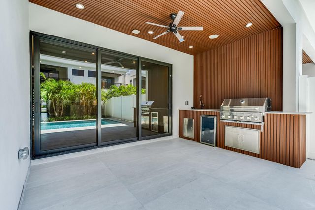 919 NE 17th Terrace A, Fort Lauderdale, FL 33304