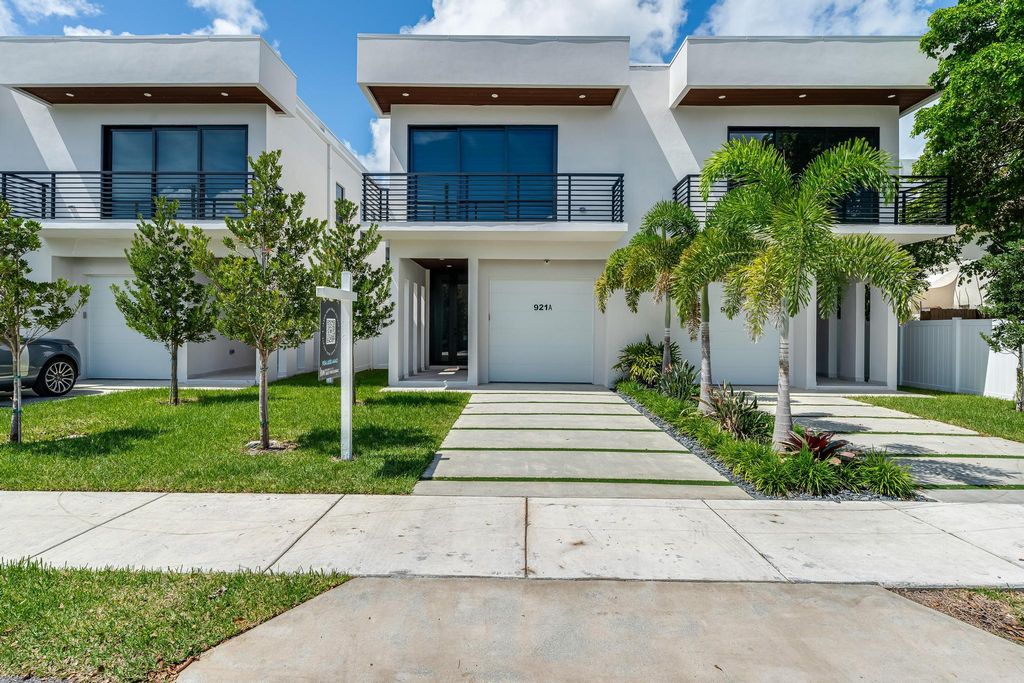 919 NE 17th Terrace A, Fort Lauderdale, FL 33304