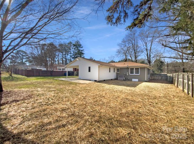 932 Sunset Drive, Salisbury, NC 28147