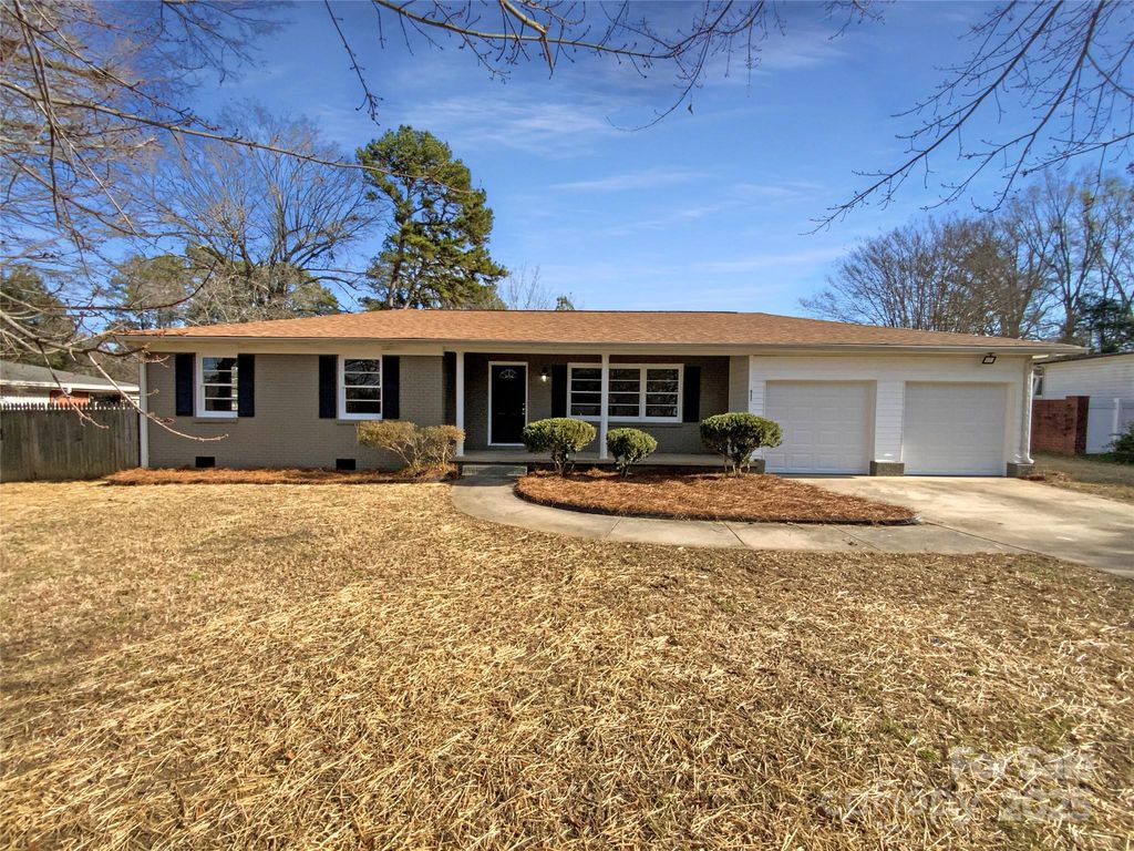 932 Sunset Drive, Salisbury, NC 28147