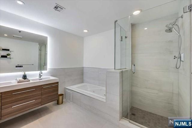 1100 Clinton Street 101, Hoboken, NJ 07030
