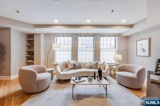 1100 Clinton Street 101, Hoboken, NJ 07030