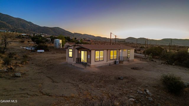 30440 E 104th Street, Littlerock, CA 93543