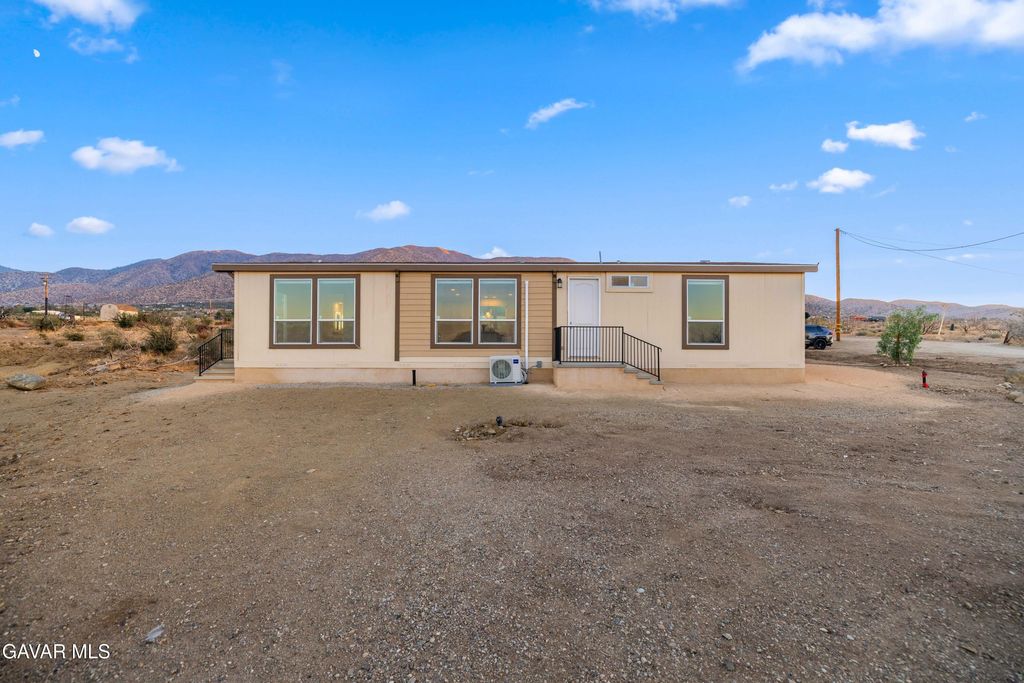 30440 E 104th Street, Littlerock, CA 93543