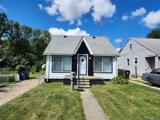 15369 Leona Drive, Redford, MI 48239