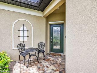 9157 Glenforest DR, Naples, FL 34120