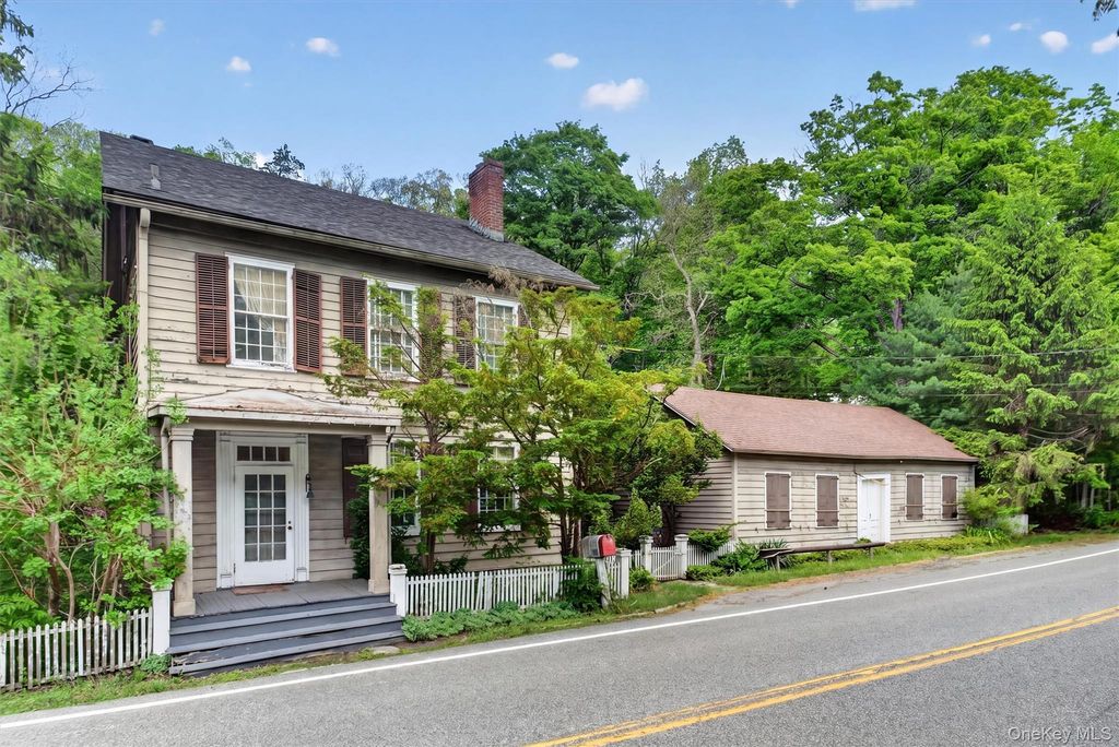 815 Craigville Road, Chester, NY 10918