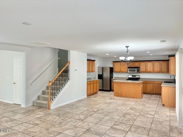 2909 Glade Aster Court, Raleigh, NC 27604
