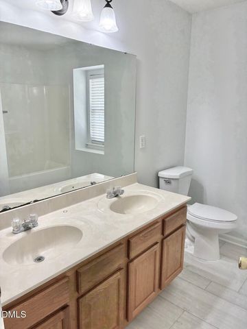 2909 Glade Aster Court, Raleigh, NC 27604