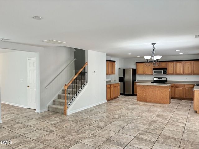 2909 Glade Aster Court, Raleigh, NC 27604