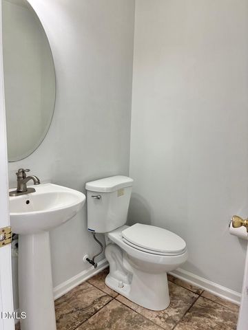 2909 Glade Aster Court, Raleigh, NC 27604