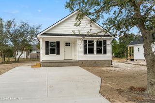1180 Filmore Road, Southport, NC 28461
