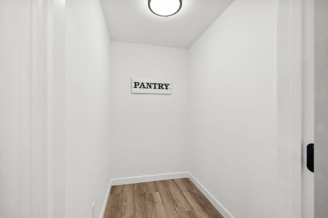 206 Dexter Bend Court, Fountain Inn, SC 29644