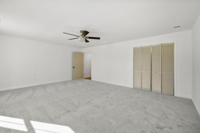 206 Dexter Bend Court, Fountain Inn, SC 29644