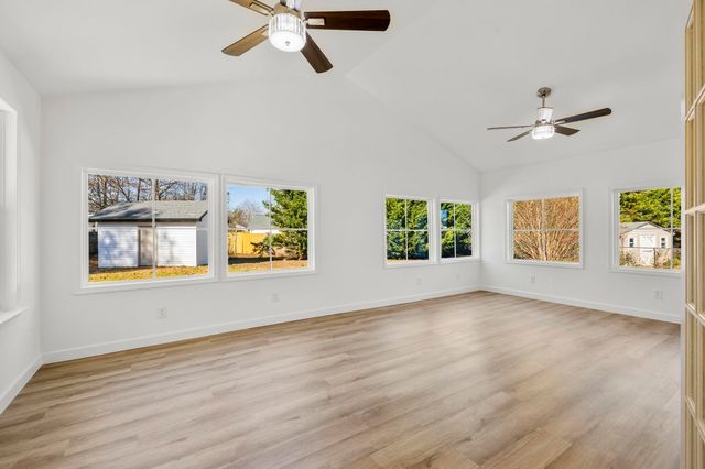 206 Dexter Bend Court, Fountain Inn, SC 29644