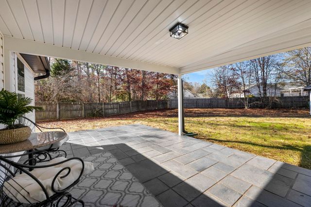 206 Dexter Bend Court, Fountain Inn, SC 29644